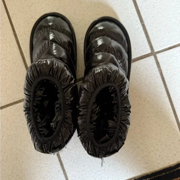 Black Puffer Winter Boots - Picture 3 of 3